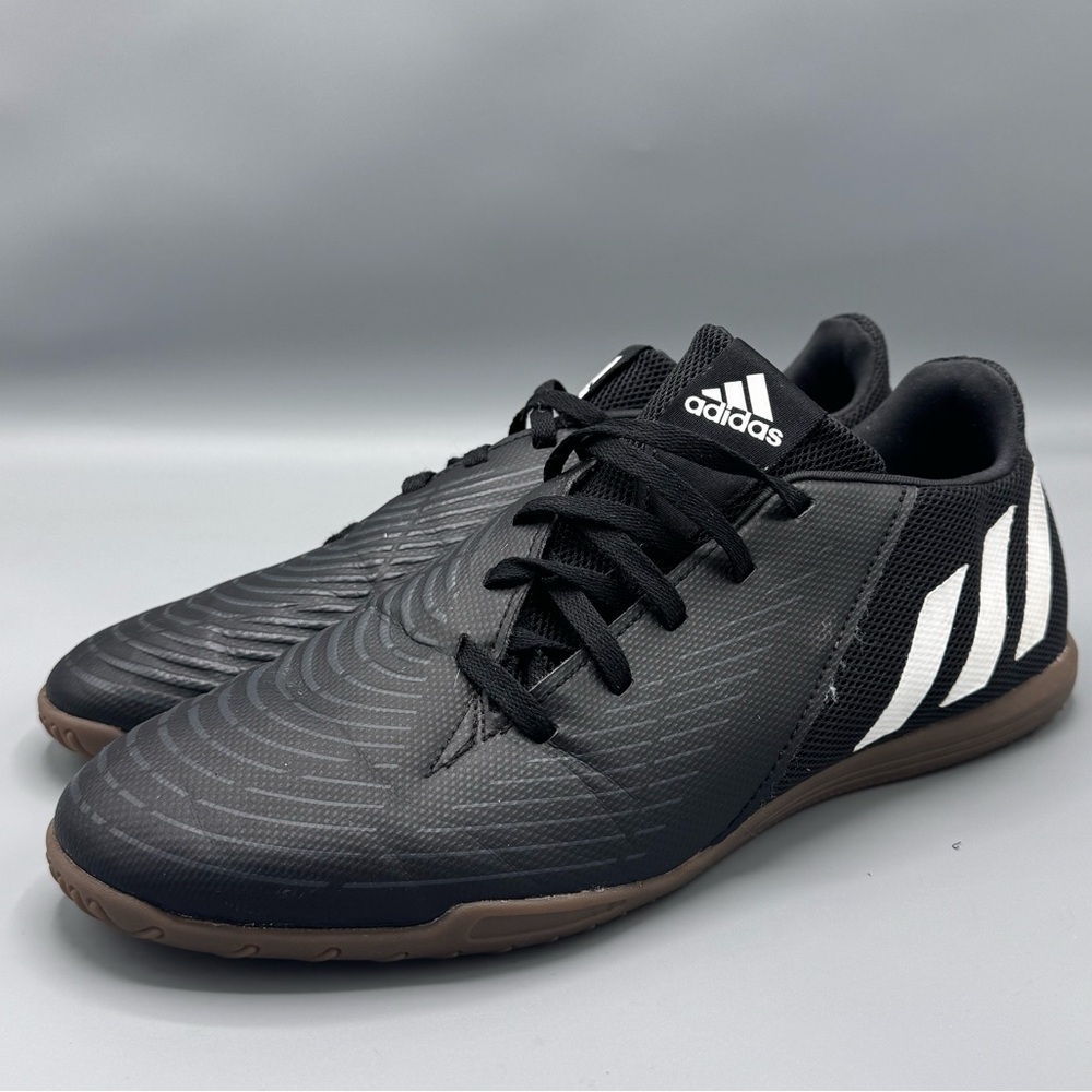 Adidas predator men’s size 9.5